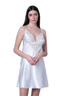 Εικόνα της Milena by Paris ιβουάρ σατέν νυχτικό με δαντέλα & string σατέν.