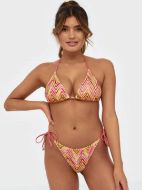 Εικόνα της Dorina Zanzi τριγωνάκι χρωματιστό. Τύπου πλεκτό.