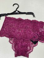 Εικόνα της MilenaParis Ψηλόμεσο ρουμπινί όλο δαντέλα σλιπ.