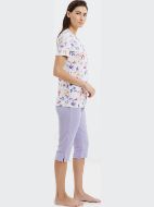 Εικόνα της Giota Βαμβακερή Εκρού/Λιλά Κοντομάνικη Πιτζάμα Εμπριμέ Με Κάπρι.