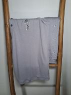 Εικόνα της Galaxy viscose γκρι γυναικεία πιτζάμα με εμπριμέ βερμούδα.