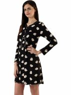 Εικόνα της Zen μαύρη νυχτικιά εμπριμέ με φαντασματάκια.