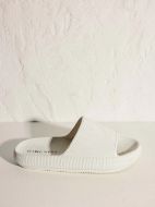 Εικόνα της Ysabel Mora Εκρού Γυναικείες Καλοκαιρινές Παντόφλες.