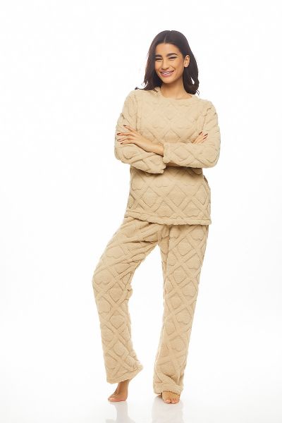 Εικόνα της Galaxy Fleece Μπεζ Γυναικεία Πιτζάμα Με Ανάγλυφο Σχέδιο.