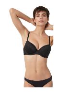 Εικόνα της Ysabel Mora Μαύρο σουτιέν με μπανέλα, και ελαφριά επένδυση.