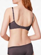 Εικόνα της TRIUMPH Μαύρο Body Make-Up Soft Touch WP.