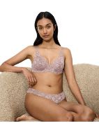 Εικόνα της Triumph Amourette W Light Dusty Pink Σουτιέν Με Δαντέλα & Μπανέλες.