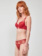 Εικόνα της Gisela Σκούρο Κόκκινο Σουτιέν Με Δαντέλα, Μπανέλες & Ελαφριά Επένδυση.