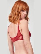 Εικόνα της Gisela Σκούρο Κόκκινο Σουτιέν Με Δαντέλα, Μπανέλες & Ελαφριά Επένδυση.