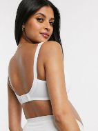 Εικόνα της Dorina May Naursing Bra. Λευκό σουτιέν θηλασμού με ελαφριά επένδυση, χωρίς μπανέλα.