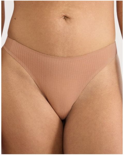 Εικόνα της Sloggi Zero Feel Pure String Rib Μπεζ, Χωρίς Ραφές.